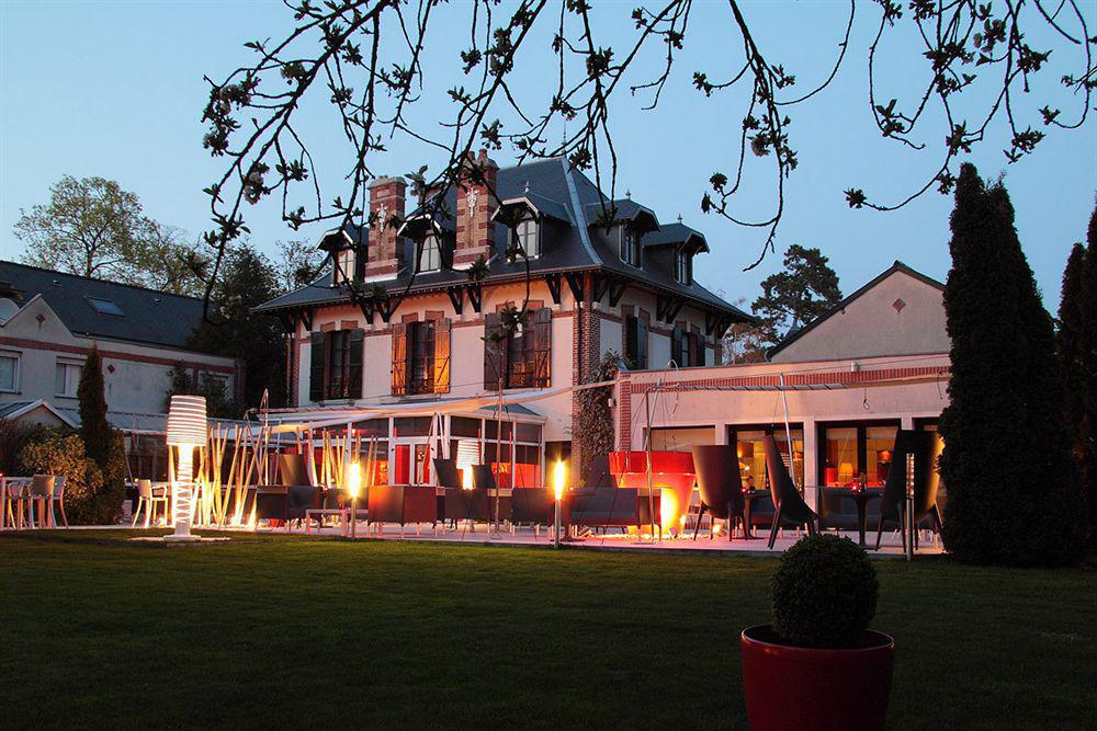 L'Assiette Champenoise Hotel Tinqueux Exterior photo